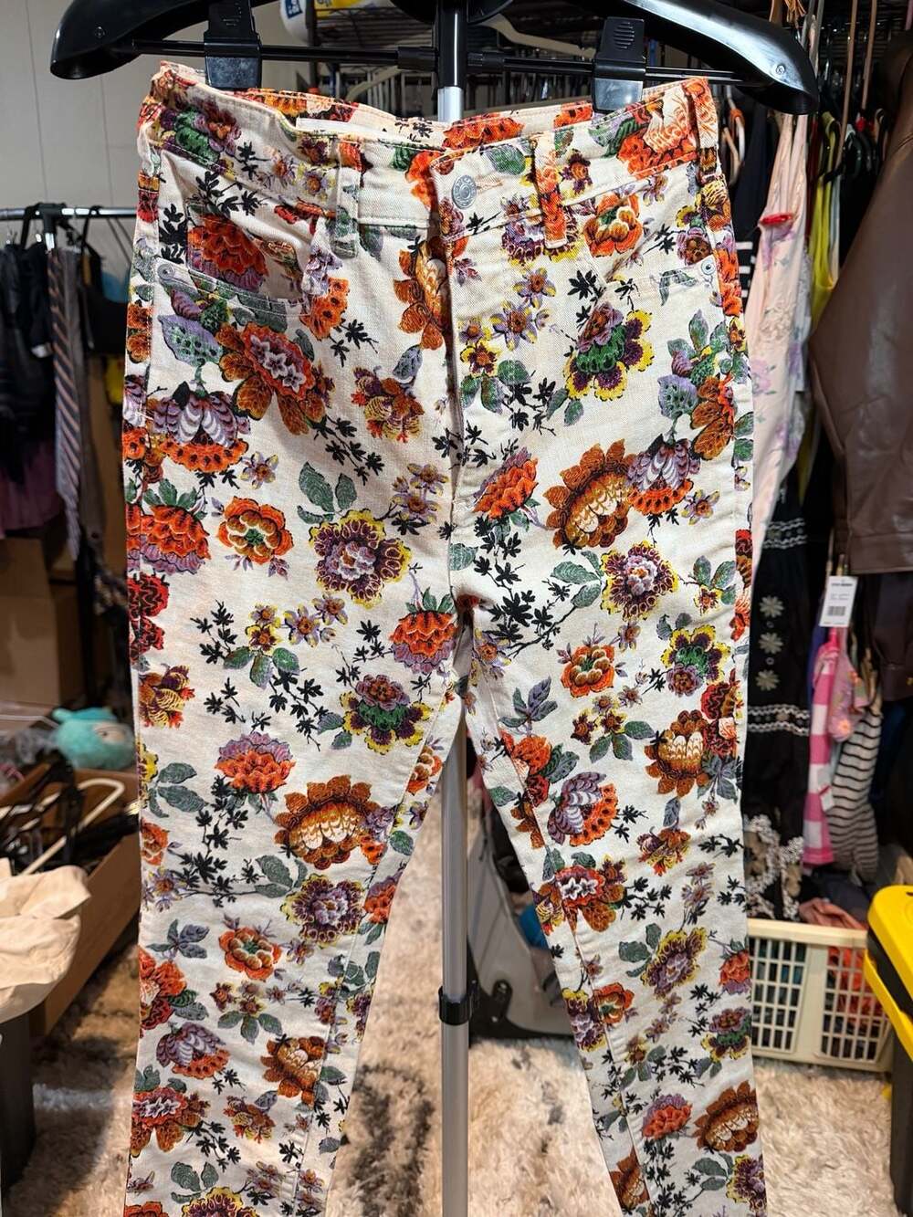 Anthropologie Pilcro High-Rise Cigarette Floral Print Jeans Size 28